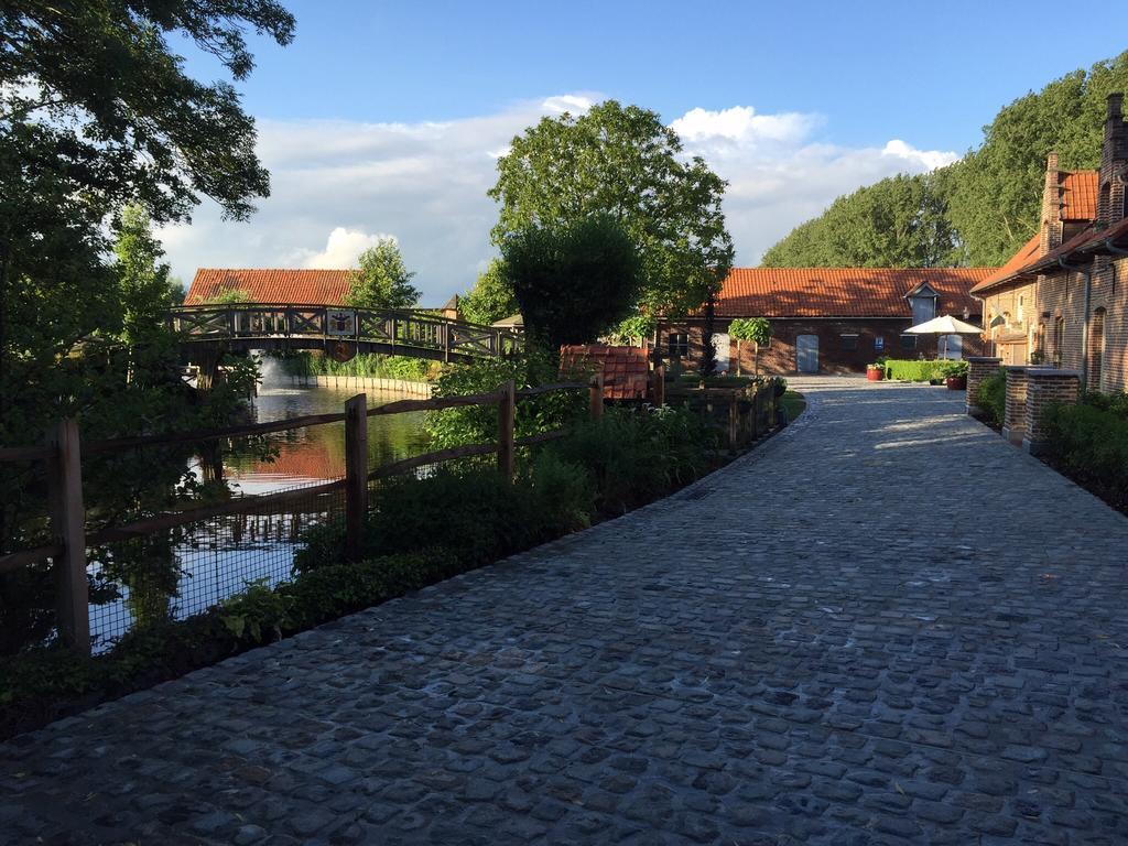 Reningelst B&B De Rentmeesterhoeve المظهر الخارجي الصورة