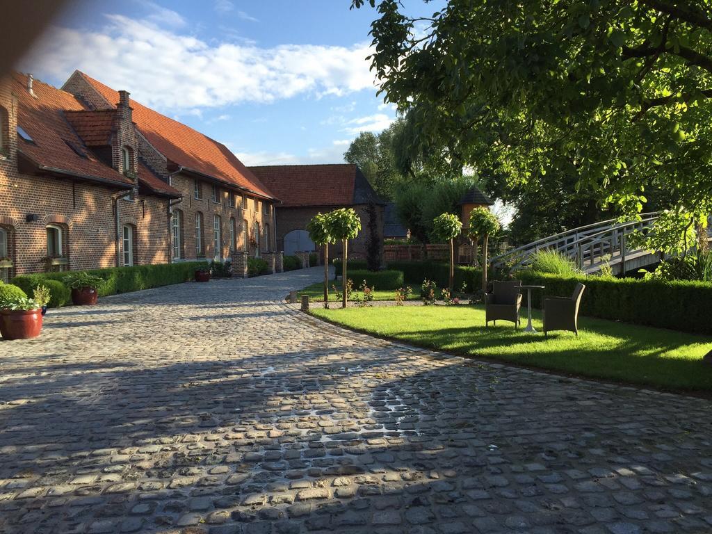 Reningelst B&B De Rentmeesterhoeve المظهر الخارجي الصورة